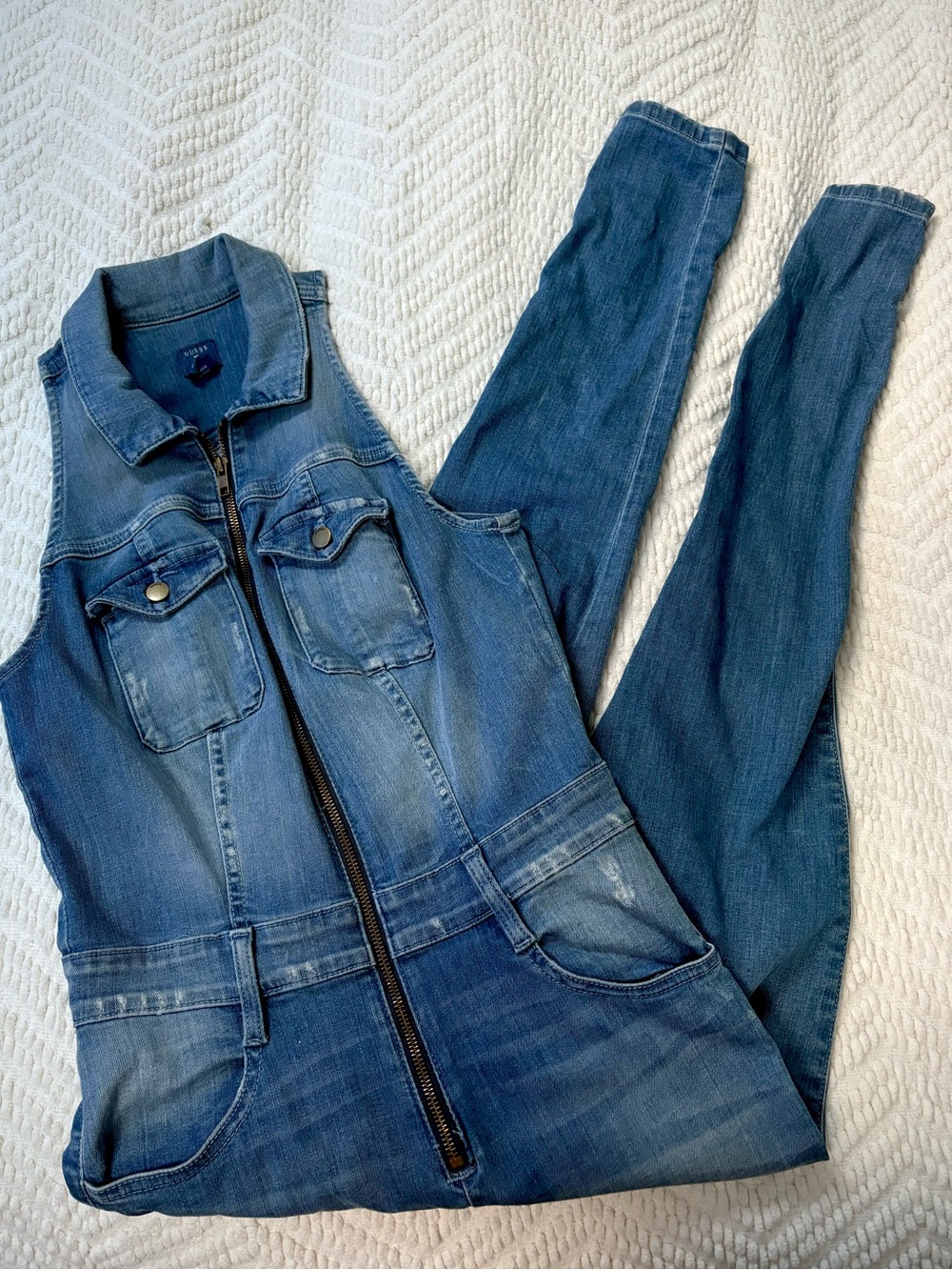 NWOT❗️Guess Women's Blue Denim Overalls Jumpsuit